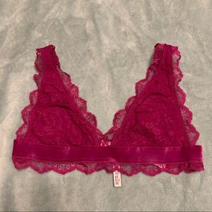 BNWOT size large lace bralette